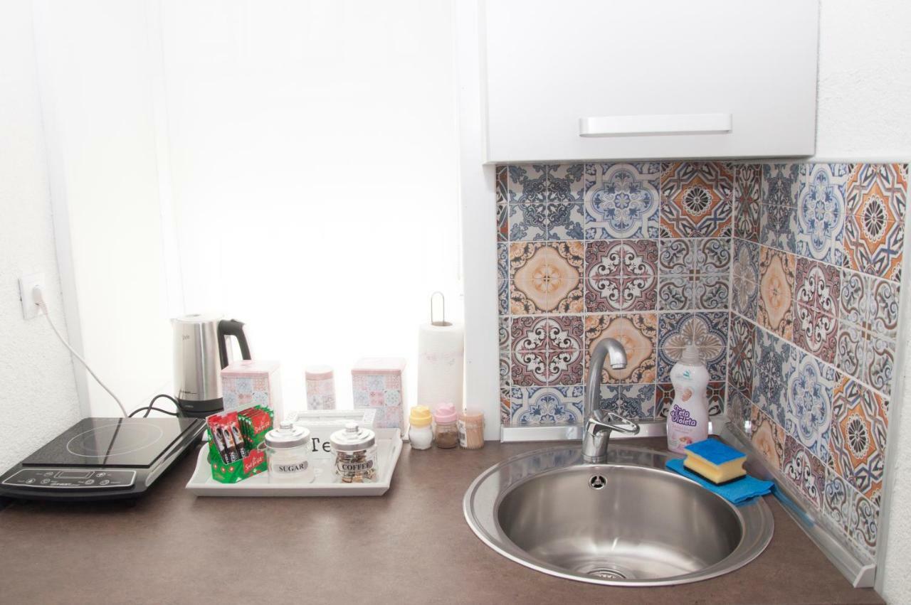 Bistrik Rose Apartment SJJ Eksteriør bilde