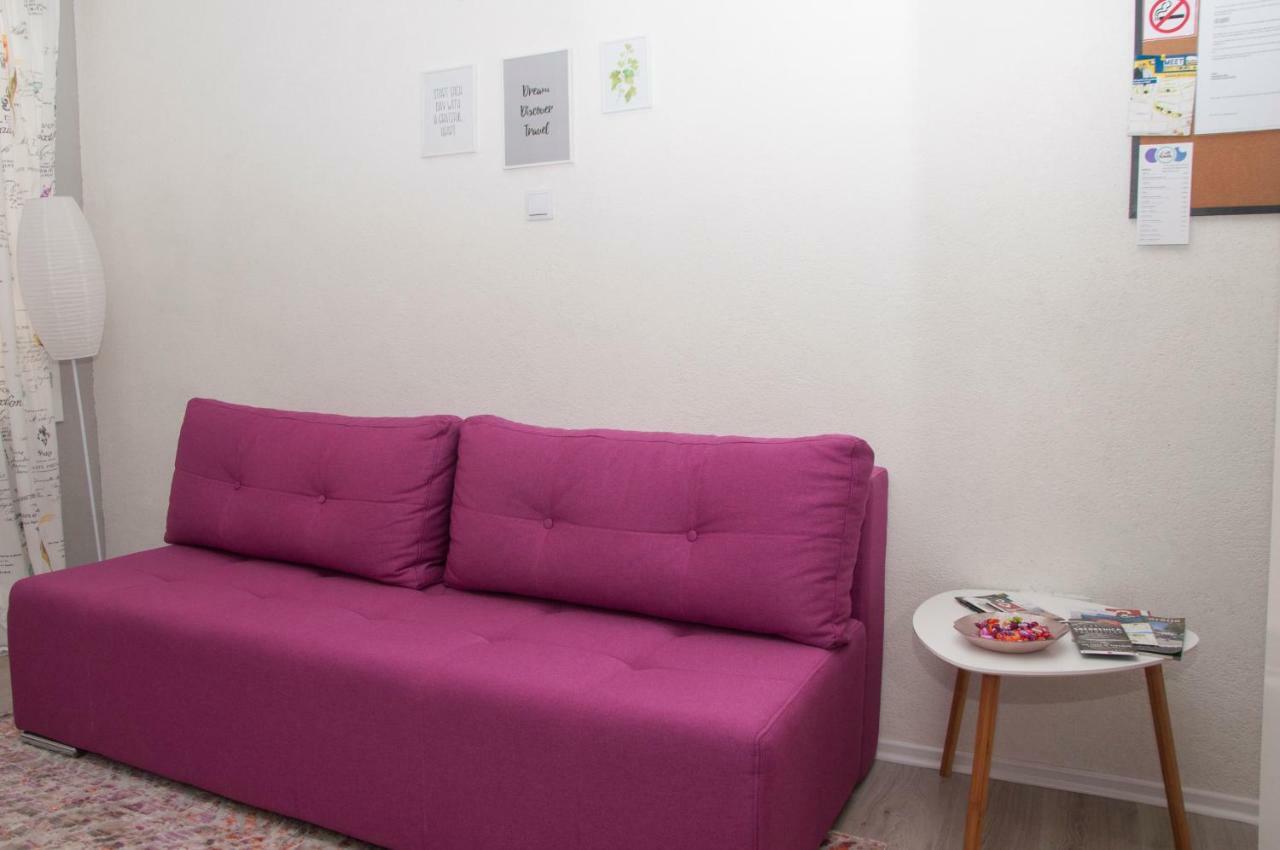 Bistrik Rose Apartment SJJ Eksteriør bilde