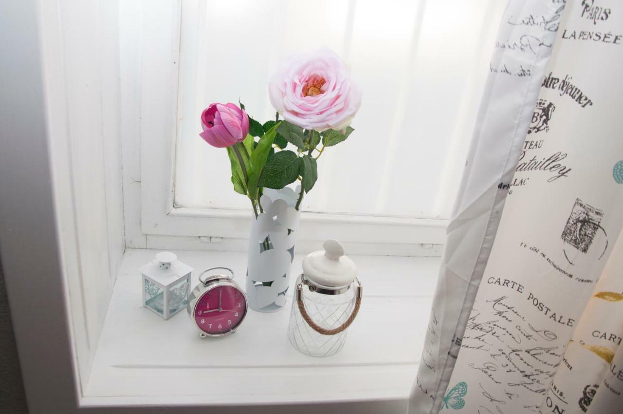 Bistrik Rose Apartment SJJ Eksteriør bilde